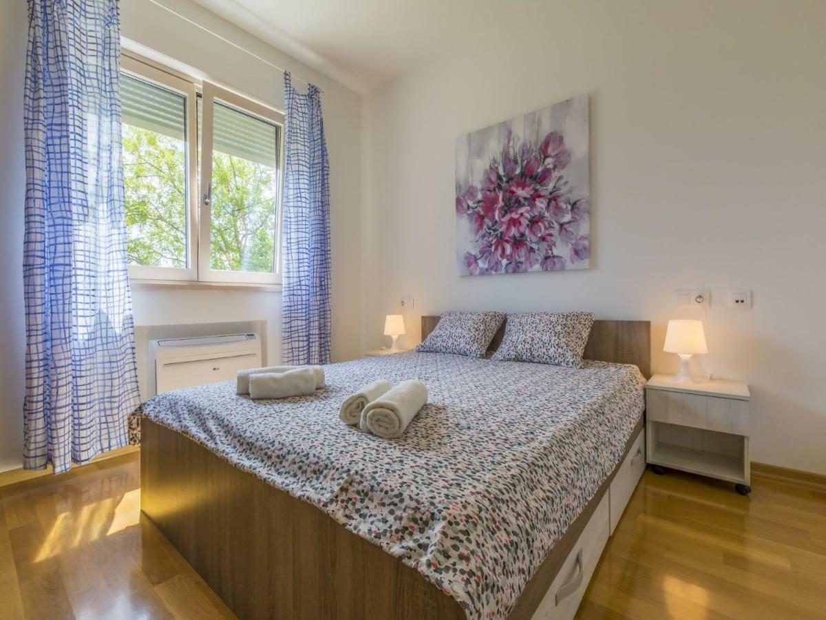 Apartments Mb Crikvenica Exterior foto