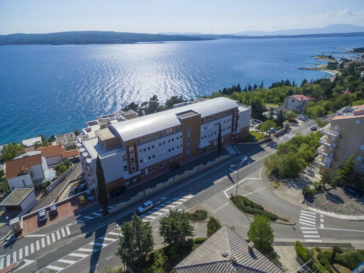 Apartments Mb Crikvenica Exterior foto